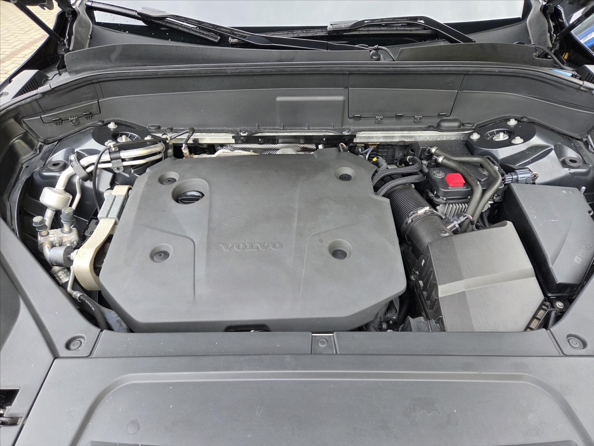 Volvo XC90 SUV / Terénní 2,0 l 173 kw