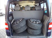 Volkswagen Transporter 12