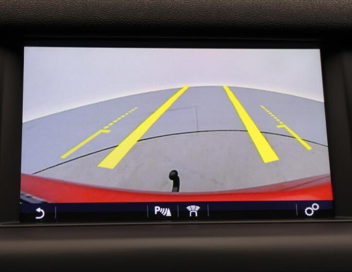 Land Rover Discovery 26