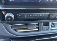 Ford Tourneo Custom Kombi 2,0 l 125 kw