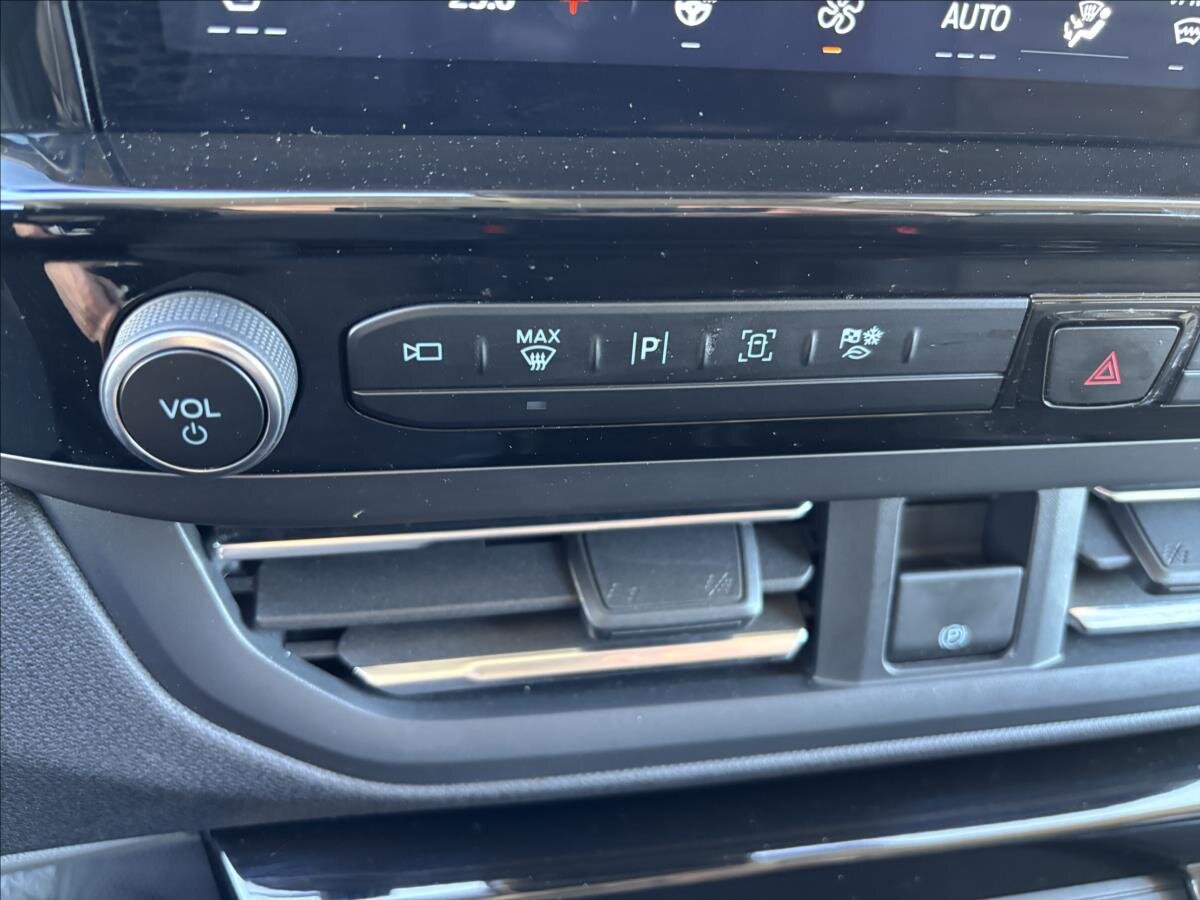 Ford Tourneo Custom Kombi 2,0 l 125 kw