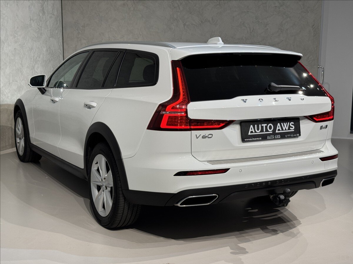 Volvo V60 Kombi 2,0 l 145 kw