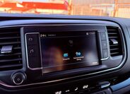 Peugeot Traveller 17