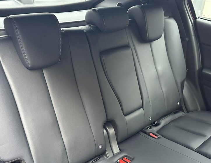 Mitsubishi Eclipse Cross Kombi 2,4 l 138 kw