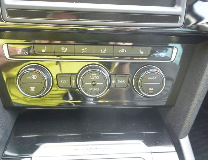 Volkswagen Passat Kombi 2,0 l 176 kw