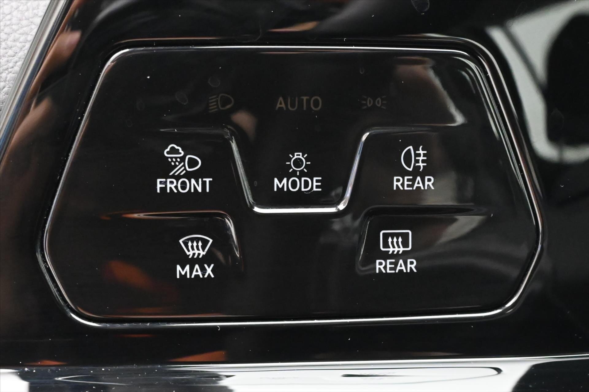 Volkswagen Golf Kombi 2,0 l 110 kw