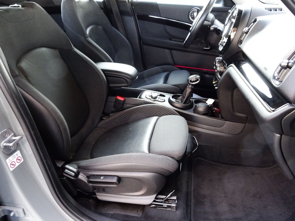 Mini Ostatní Kombi 1,5 l 165 kw