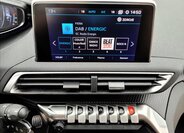 Peugeot 3008 SUV / Terénní 1,5 l 96 kw