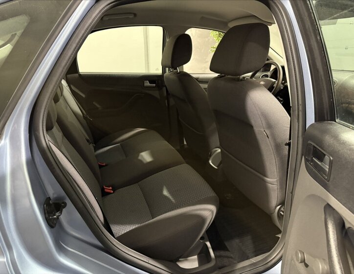 Ford Focus Hatchback 1,6 l 74 kw