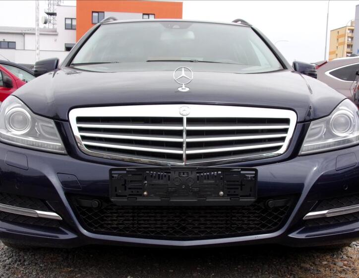 Mercedes-Benz Třídy C 3