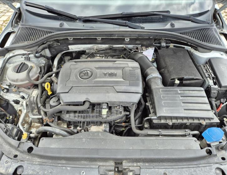 Škoda Octavia 21