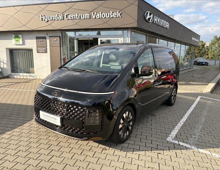 Hyundai Staria MPV 2,2 l 130 kw