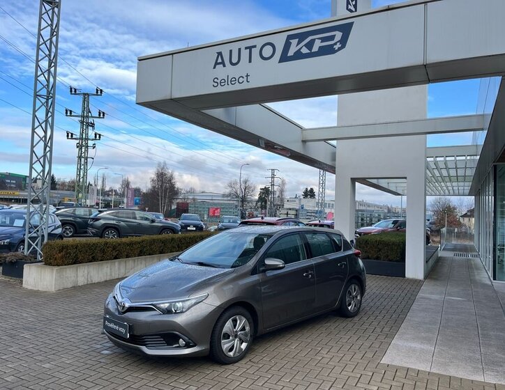 Toyota Auris Hatchback 1,6 l 97 kw