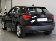 Audi Q2 3