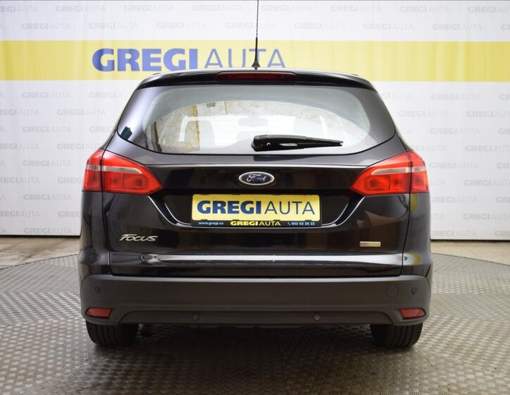 Ford Focus Kombi 999,0 92 kw