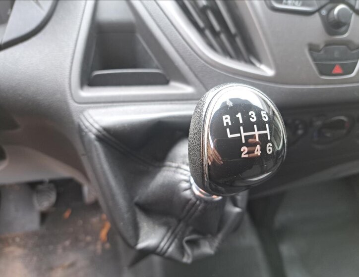 Ford Transit Custom Skříň 2,2 l 74 kw