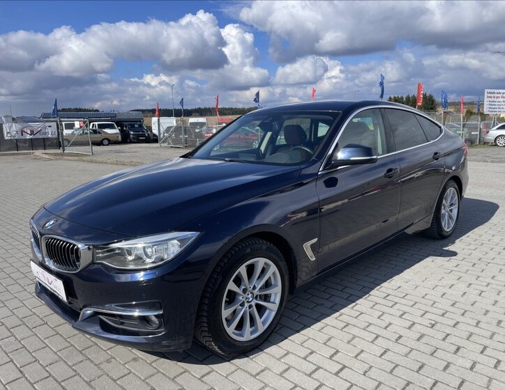 BMW Řada 3 Sedan / Limuzína 3,0 l 225 kw