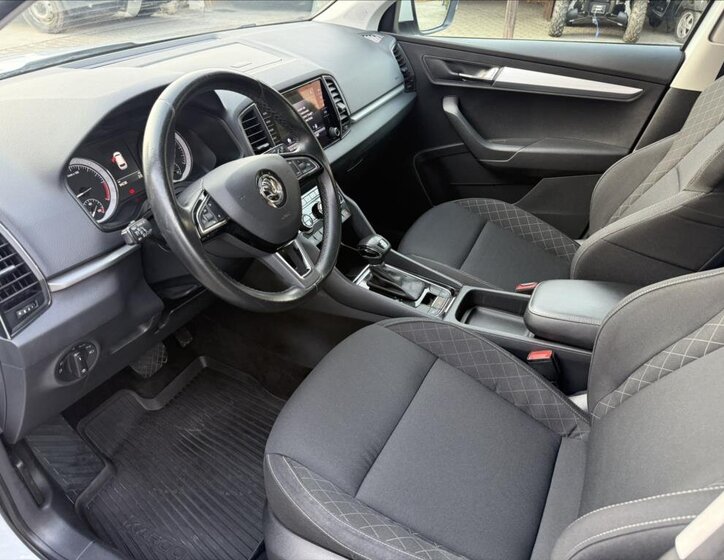 Škoda Karoq SUV / Terénní 1,6 l 85 kw