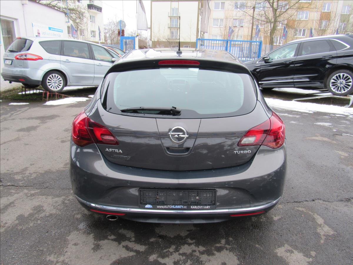 Opel Astra Hatchback 1,4 l 103 kw
