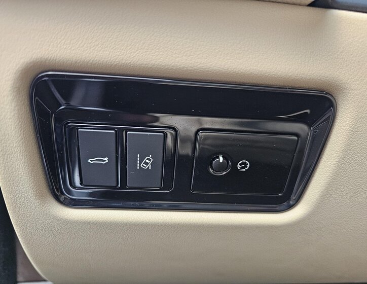 Jaguar XF Sedan 2,0 l 177 kw