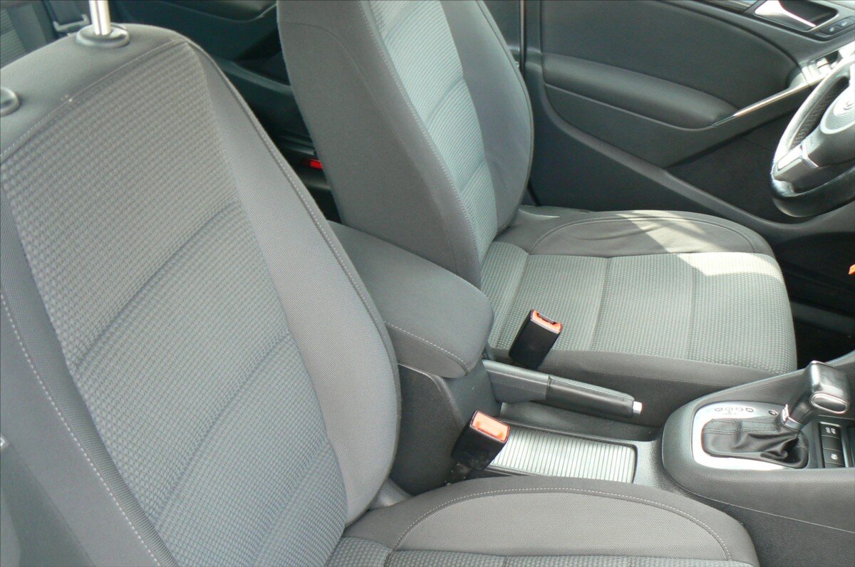 Volkswagen Golf Hatchback 1,4 l 90 kw