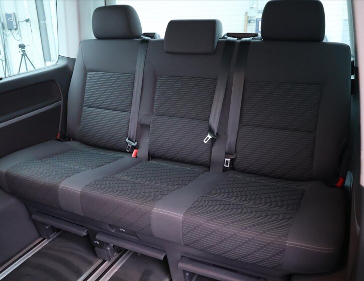 Volkswagen Multivan Kombi 2,0 l 103 kw