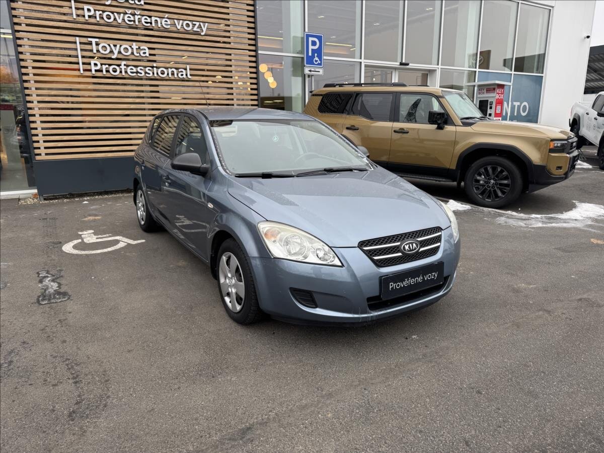 KIA Ceed Hatchback 1,4 l 80 kw