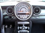 Mini Cooper Hatchback 1,6 l 90 kw