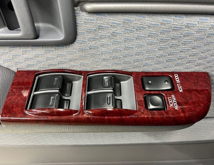 Toyota Land Cruiser 20