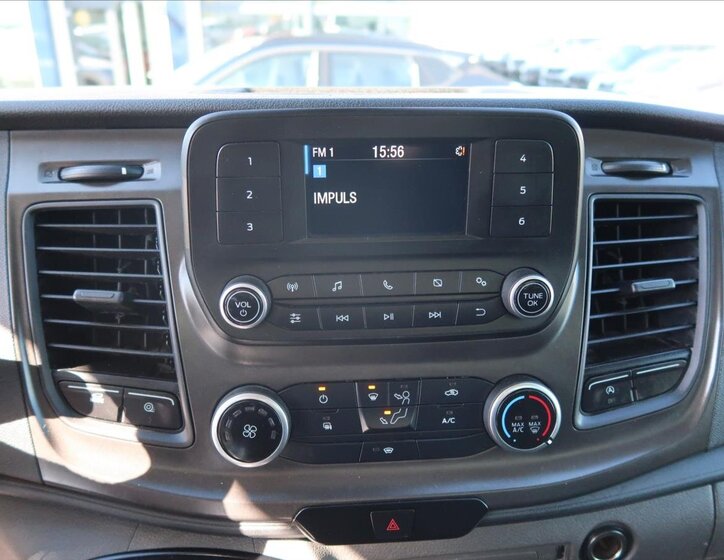 Ford Transit Sklápěč 2,0 l 125 kw