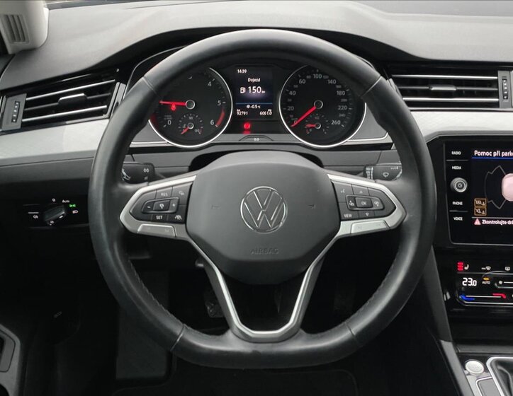 Volkswagen Passat Kombi 2,0 l 110 kw