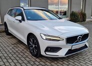 Volvo V60 Kombi 2,0 l 145 kw