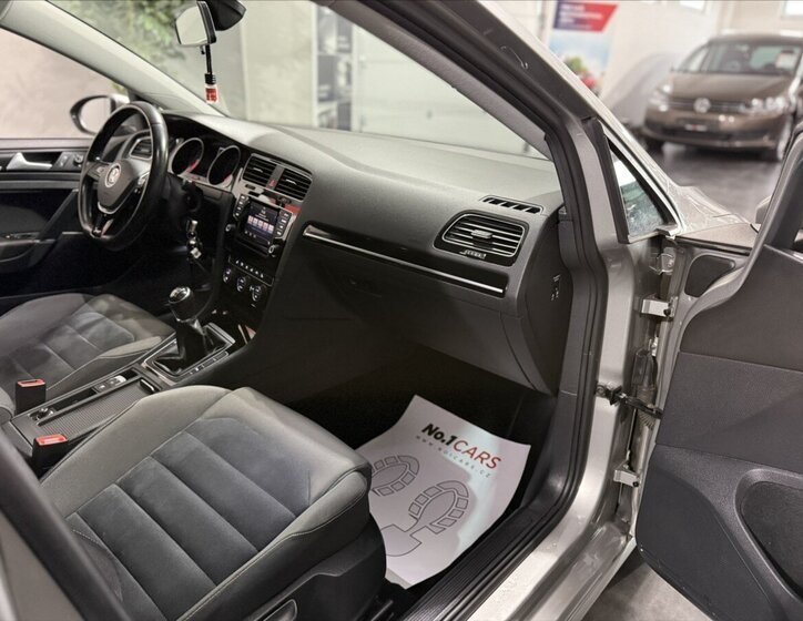 Volkswagen Golf Kombi 2,0 l 110 kw