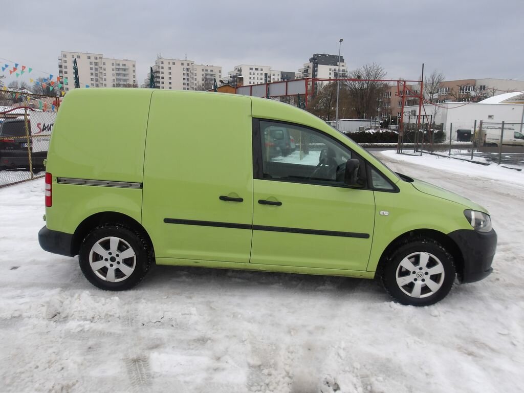 Volkswagen Caddy Skříň 1,6 l 55 kw