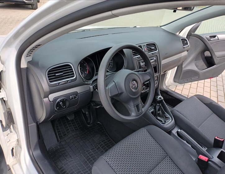 Volkswagen Golf Hatchback 1,4 l 59 kw