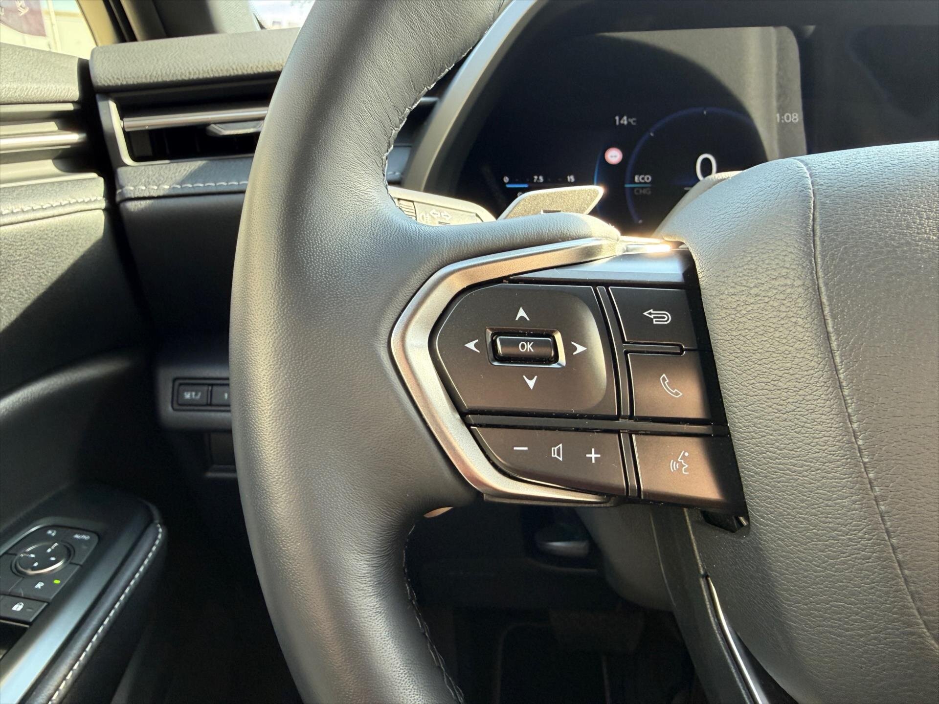 Lexus LBX SUV 1,5 l 67 kw