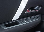 Citroën C4 Hatchback 1,2 l 100 kw