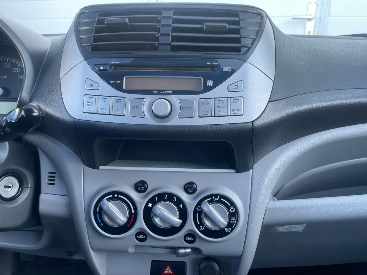 Suzuki Alto Hatchback 996,0 50 kw