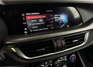 Alfa Romeo Stelvio 22