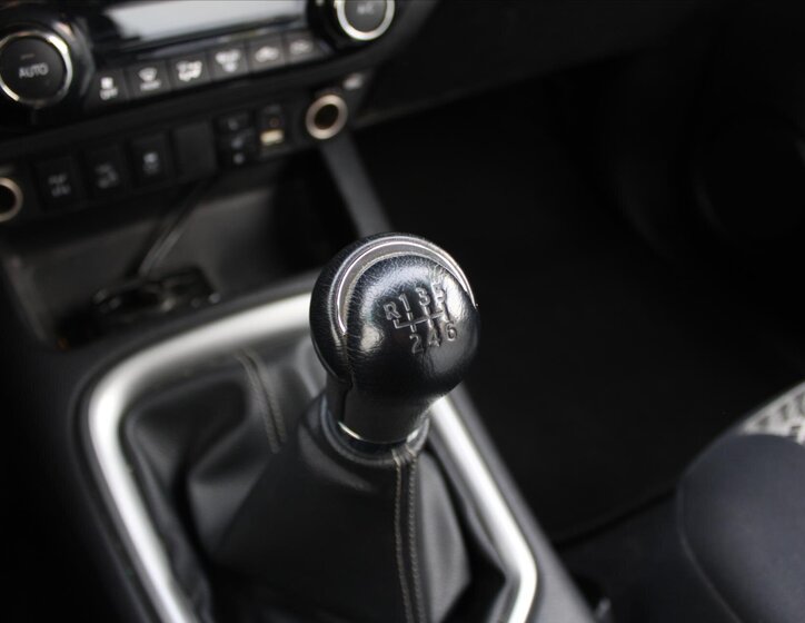Toyota Hilux Pick-up 2,4 l 110 kw