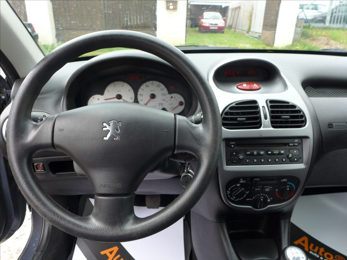 Peugeot 206 Hatchback 1,4 l 55 kw