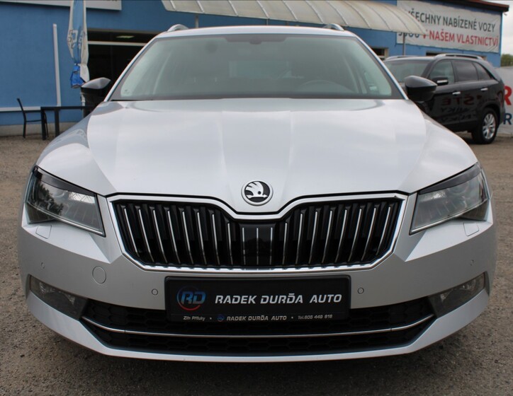 Škoda Superb 2