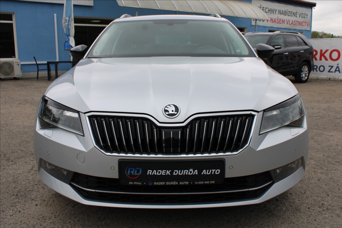 Škoda Superb