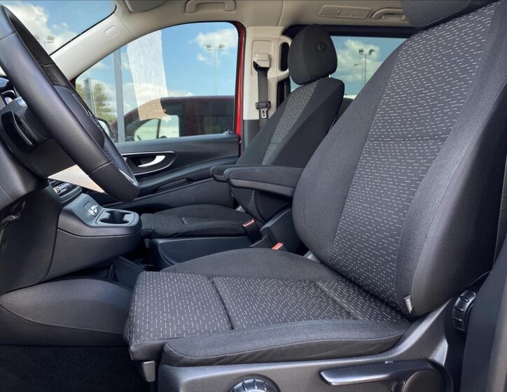 Mercedes-Benz Vito VAN-Minibus 2,0 l 140 kw