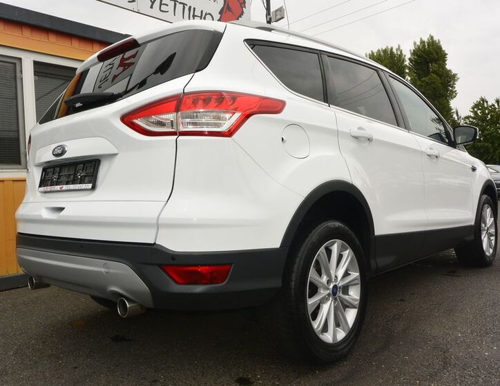 Ford Kuga 45