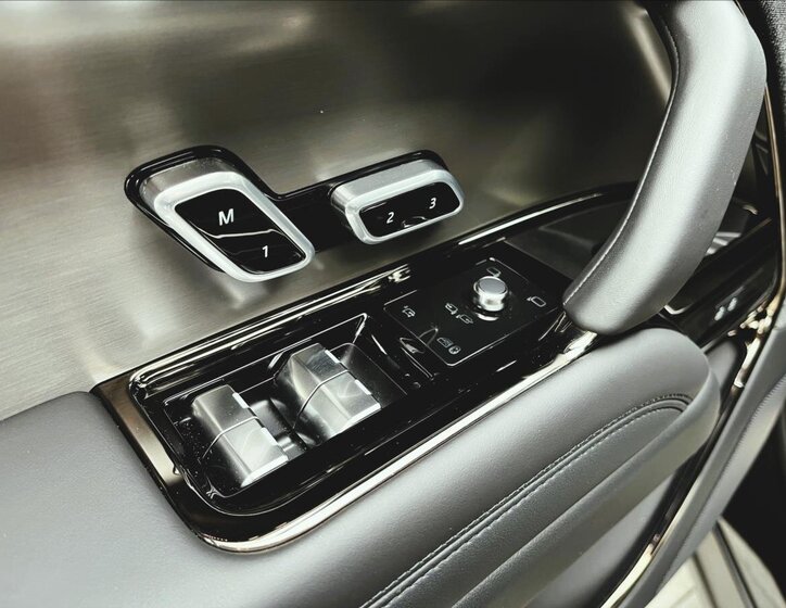 Land Rover Range Rover Sport SUV 3,0 l 221 kw