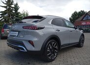 KIA XCeed 10