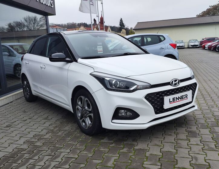 Hyundai i20 3