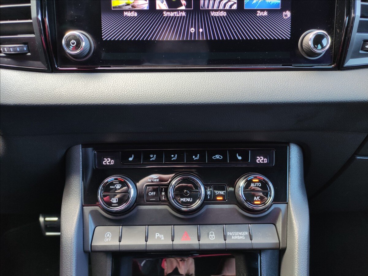 Škoda Karoq SUV / Terénní 1,5 l 110 kw