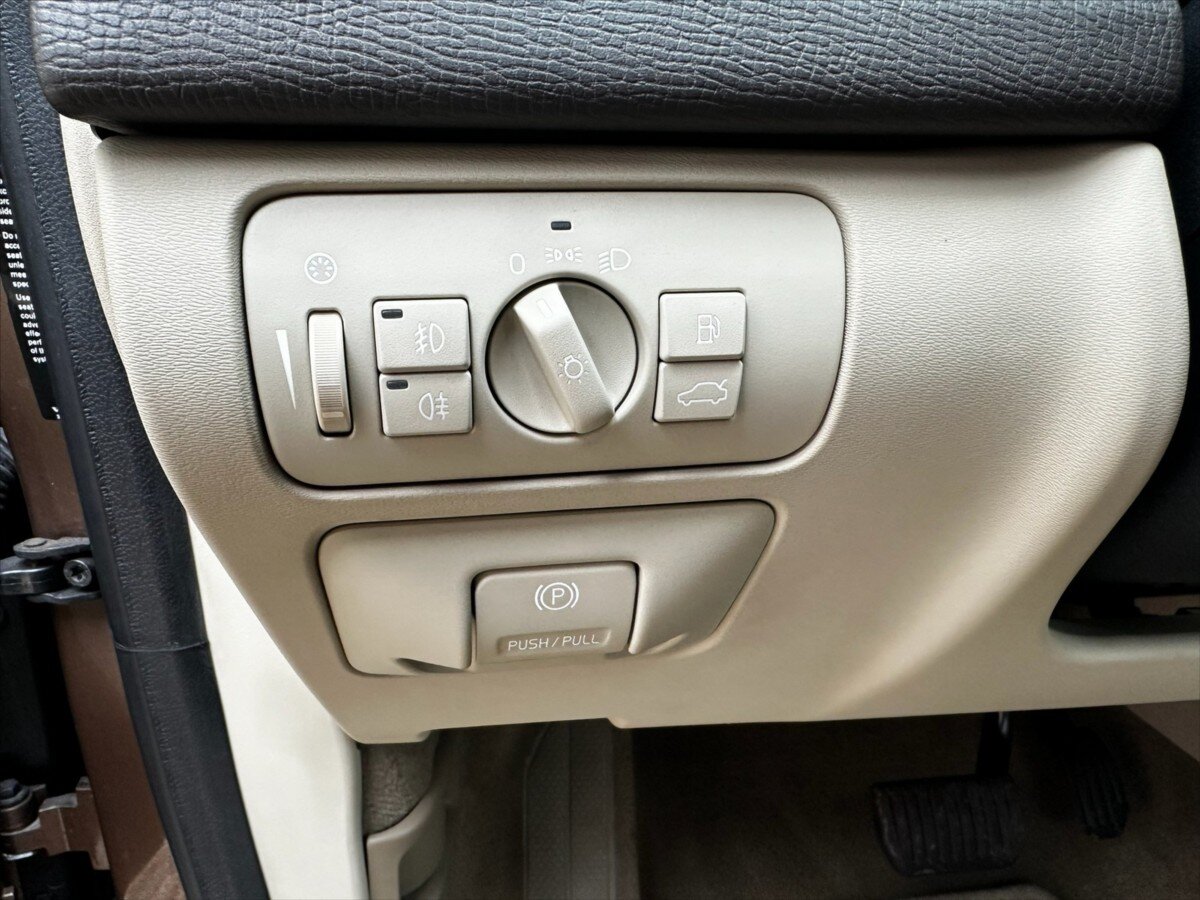 Volvo XC60 SUV / Terénní 2,4 l 136 kw